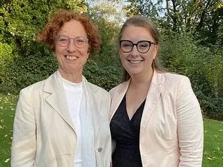 Pfarrerin Norma Lennartz und Pfarrerin Verena Kroll